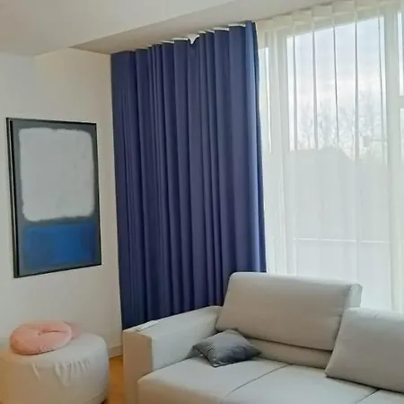 Anvers Apartment