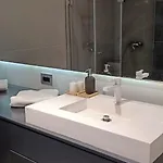 Anvers Βουκουρέστι
