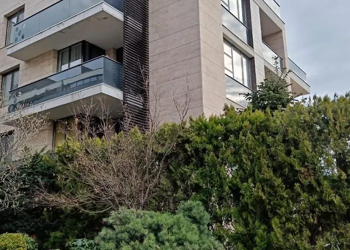 Anvers Βουκουρέστι